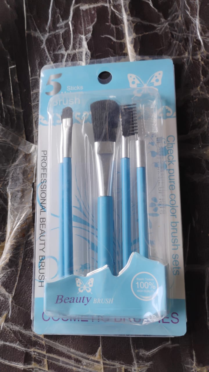 Makeup Brushes Kit (Pack of 5) Makeup Brushes Kit (Pack of 5)